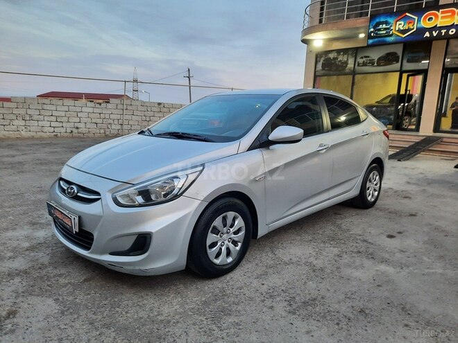 Hyundai Accent 2015, 176,000 km - 1.6 л - Bakı