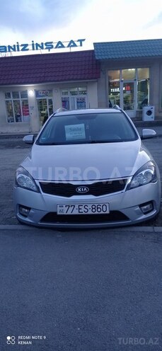 Kia Ceed 2009, 212,000 km - 1.6 л - Qəbələ