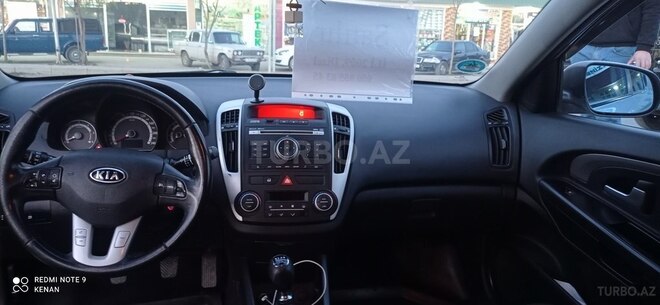 Kia Ceed 2009, 212,000 km - 1.6 л - Qəbələ