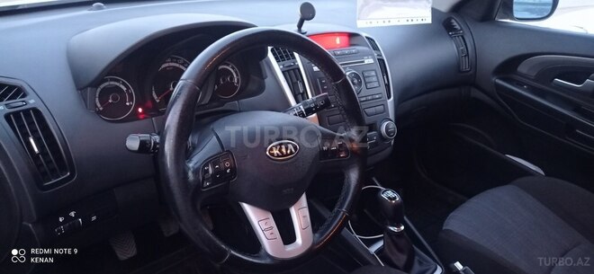 Kia Ceed 2009, 212,000 km - 1.6 л - Qəbələ