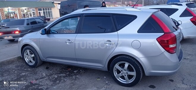 Kia Ceed 2009, 212,000 km - 1.6 л - Qəbələ