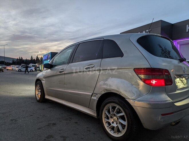 Mercedes B 170 2005, 310,000 km - 1.7 л - Bakı