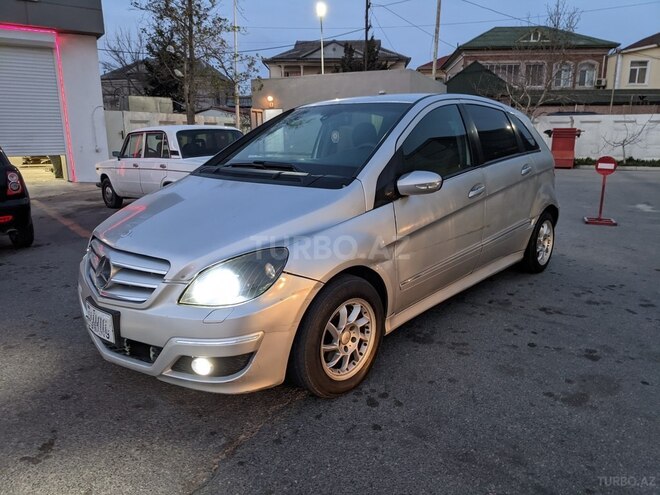 Mercedes B 170 2005, 310,000 km - 1.7 л - Bakı