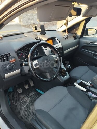 Opel Zafira 2008, 318,000 km - 1.7 l - Şəki