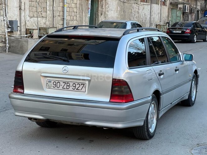 Mercedes C 220 2000, 290,000 km - 2.2 л - Sumqayıt