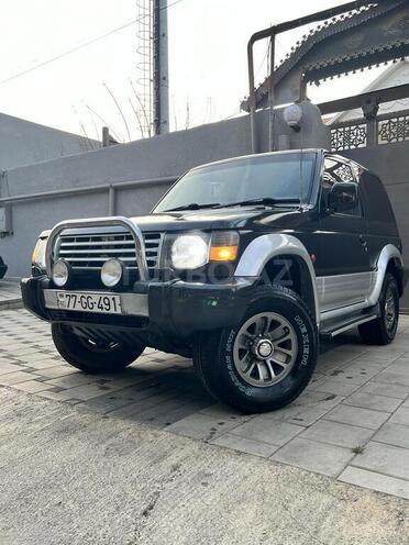 Mitsubishi Pajero 1995, 265,642 km - 2.5 l - Bakı