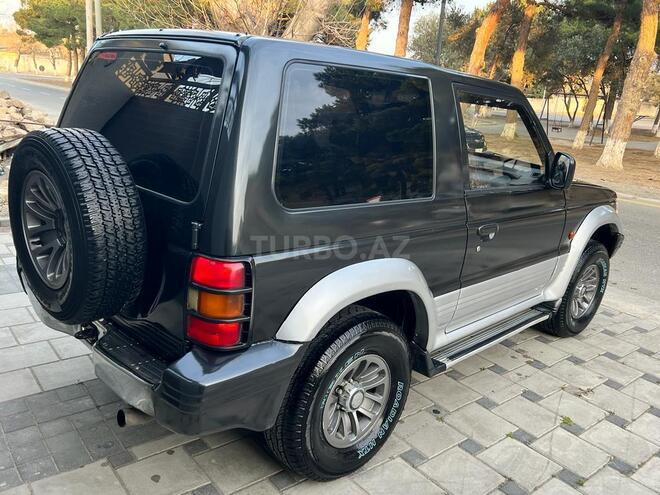 Mitsubishi Pajero 1995, 265,642 km - 2.5 l - Bakı