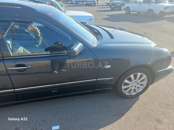 Mercedes E 240 1999, 542,000 km - 2.4 l - Bakı