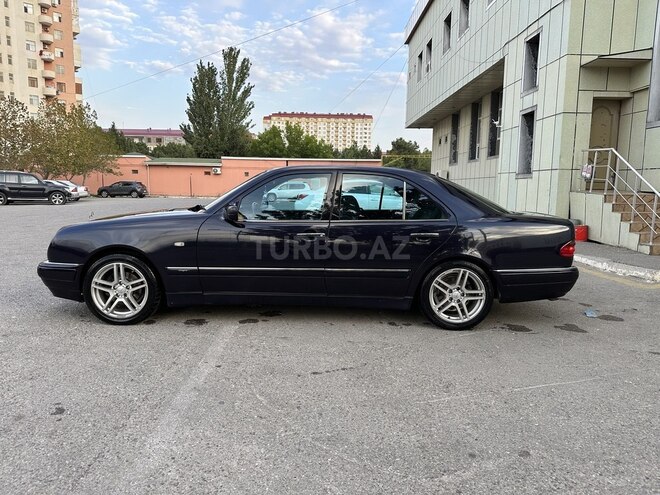 Mercedes E 240 1998, 350,000 km - 2.4 l - Sumqayıt