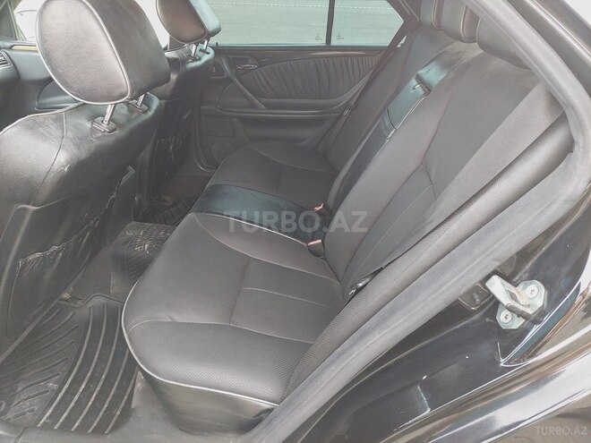 Mercedes E 280 2001, 219,465 km - 2.8 l - Gəncə