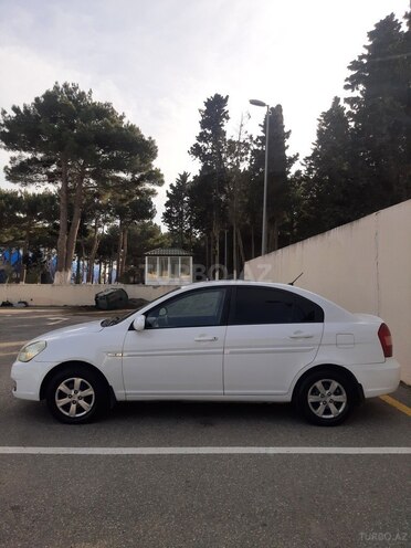 Hyundai Accent 2009, 259,500 km - 1.4 l - Sumqayıt