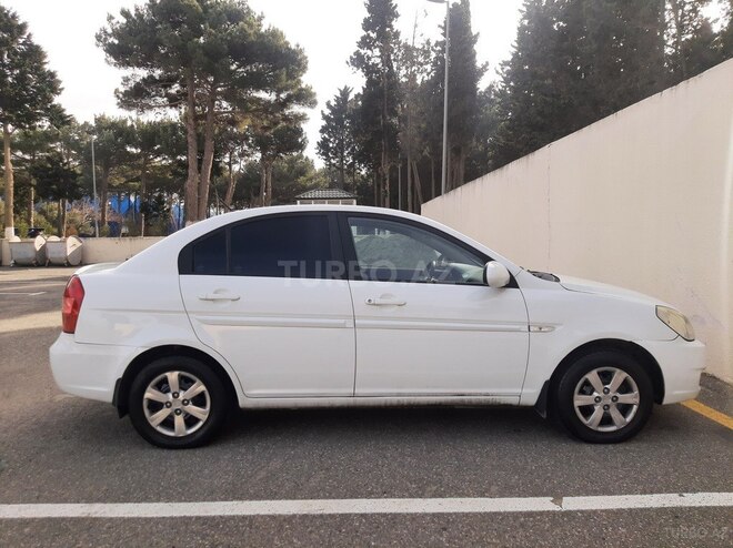 Hyundai Accent 2009, 259,500 km - 1.4 l - Sumqayıt