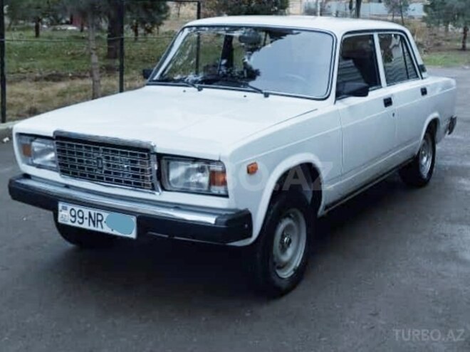 LADA (VAZ) 2107 2004, 94,000 km - 1.5 l - 