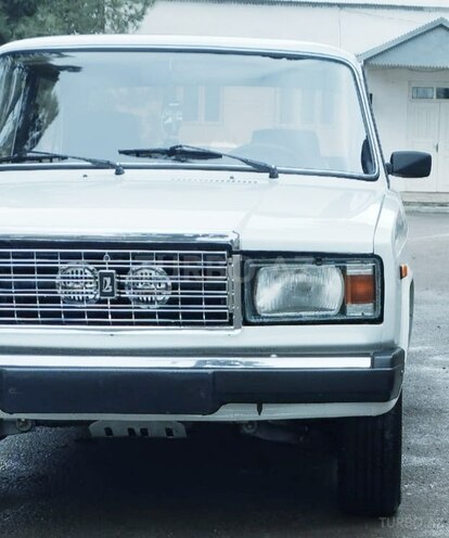 LADA (VAZ) 2107 2004, 94,000 km - 1.5 l - 