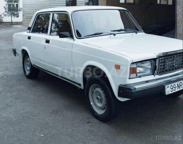 LADA (VAZ) 2107 2004, 94,000 km - 1.5 l - 