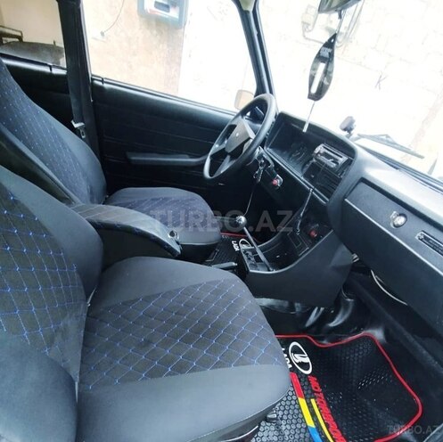 LADA (VAZ) 2107 2004, 94,000 km - 1.5 l - 
