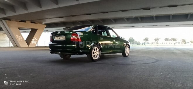 Opel Vectra 1996, 350,000 km - 1.8 l - Bakı
