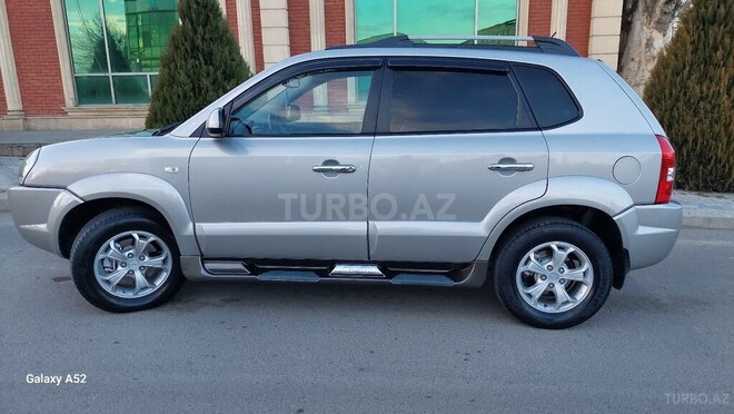 Hyundai Tucson 2009, 241,000 km - 2.0 l - Gəncə