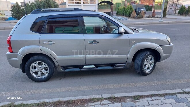 Hyundai Tucson 2009, 241,000 km - 2.0 l - Gəncə