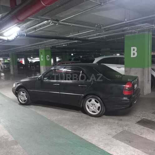 Mercedes C 220 1995, 388,000 km - 2.2 l - Bakı