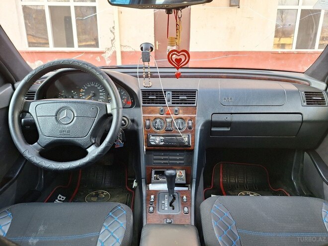 Mercedes C 200 1996, 263,580 km - 2.0 l - Şəki