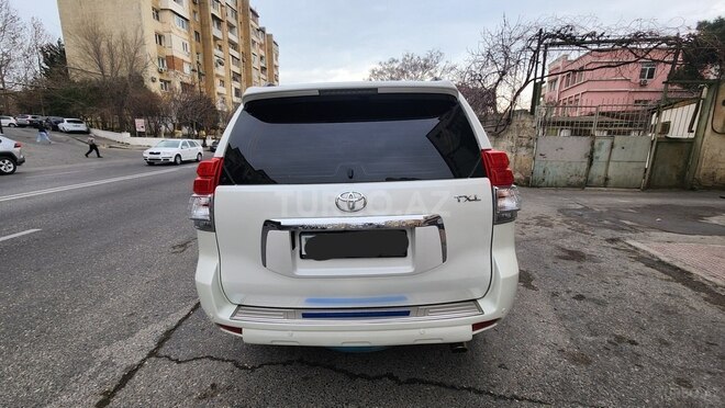 Toyota Prado 2010, 204,000 km - 2.7 l - Bakı
