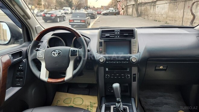 Toyota Prado 2010, 204,000 km - 2.7 l - Bakı