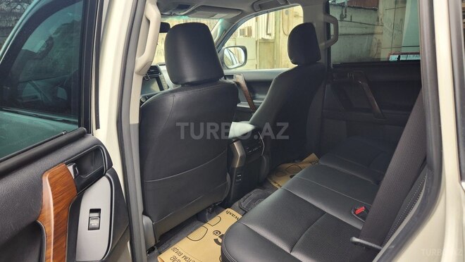 Toyota Prado 2010, 204,000 km - 2.7 l - Bakı