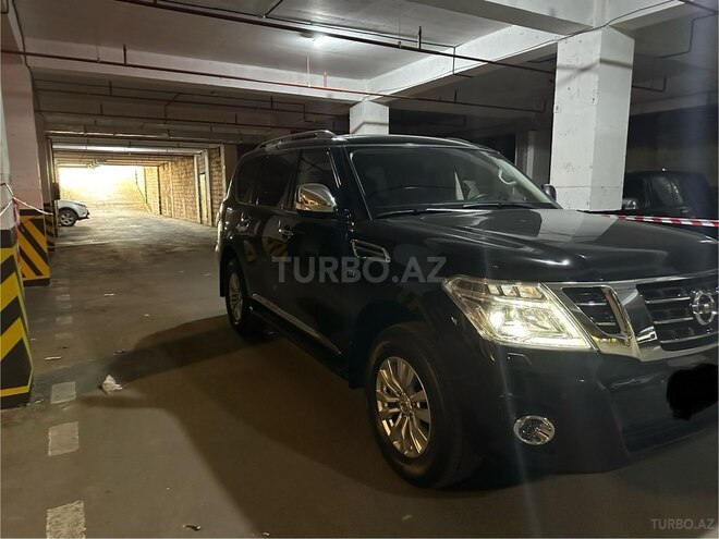 Nissan Patrol 2018, 91,000 km - 4.0 l - Bakı