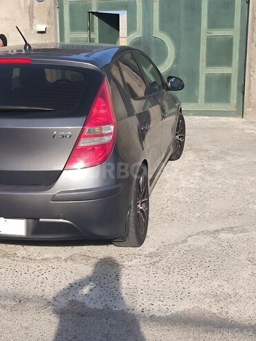 Hyundai i30 2011, 110,000 km - 1.4 l - Sumqayıt