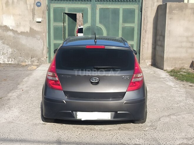 Hyundai i30 2011, 110,000 km - 1.4 l - Sumqayıt