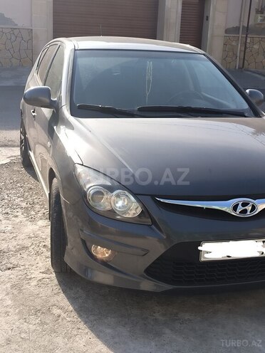 Hyundai i30 2011, 110,000 km - 1.4 l - Sumqayıt