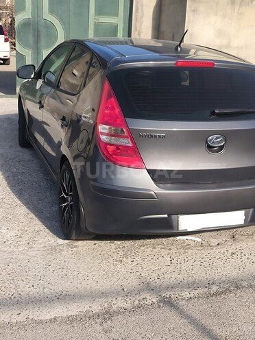 Hyundai i30 2011, 110,000 km - 1.4 l - Sumqayıt