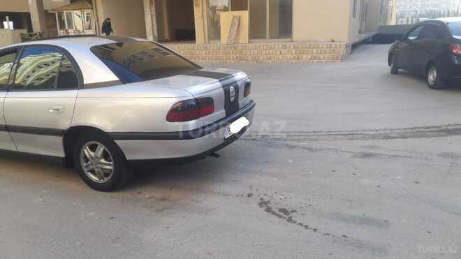 Opel Omega 1999, 268,135 km - 2.0 l - Bakı