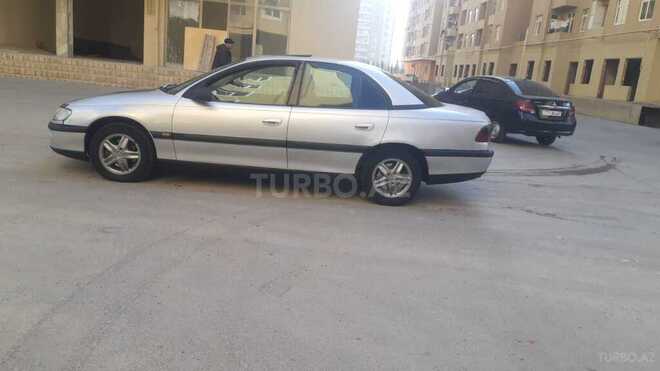 Opel Omega 1999, 268,135 km - 2.0 l - Bakı