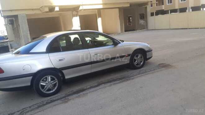 Opel Omega 1999, 268,135 km - 2.0 l - Bakı