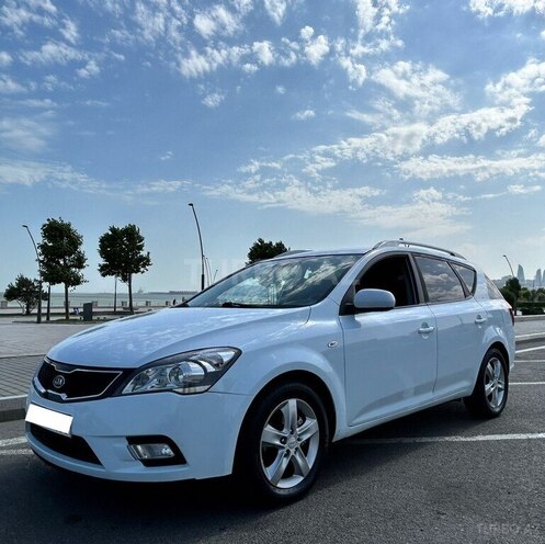 Kia Ceed 2011, 244,000 km - 1.6 l - Bakı