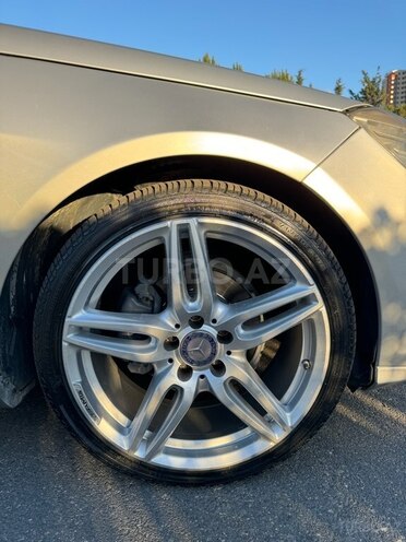 Mercedes E 220 2012, 249,000 km - 2.2 l - Bakı