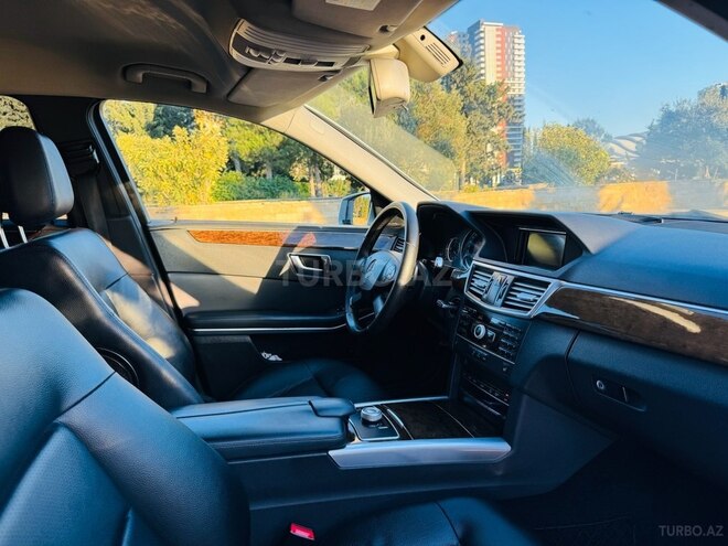 Mercedes E 220 2012, 249,000 km - 2.2 l - Bakı