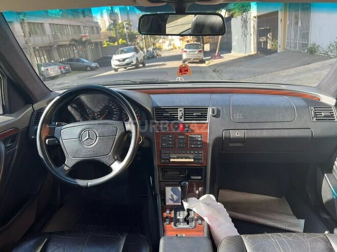 Mercedes C 220 1996, 328,000 km - 2.2 л - Bakı