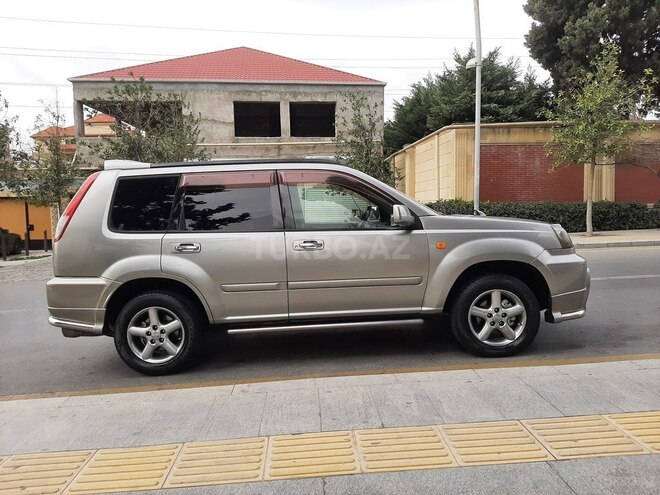 Nissan X-Trail 2002, 352,000 km - 2.0 л - Bakı