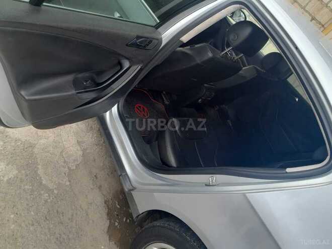 Volkswagen Passat 2005, 417,500 km - 2.0 l - Bakı