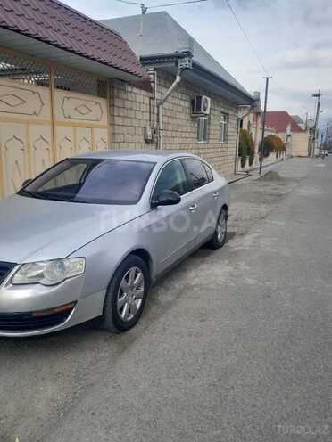 Volkswagen Passat 2005, 417,500 km - 2.0 l - Bakı