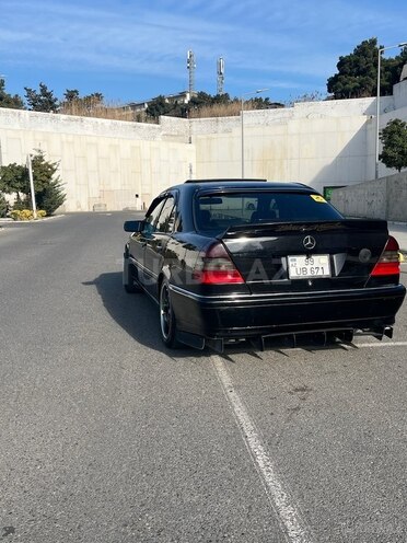 Mercedes C 230 1998, 230,000 km - 2.3 l - Bakı