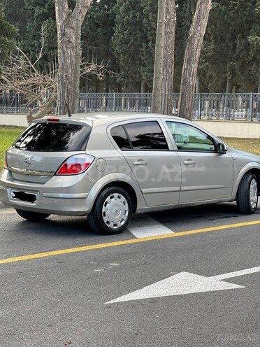 Opel Astra 2006, 207,361 km - 1.4 l - Sumqayıt