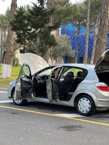 Opel Astra 2006, 207,361 km - 1.4 l - Sumqayıt