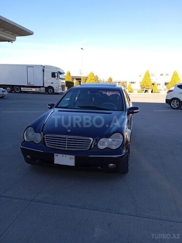Mercedes C 240 2001, 325,700 km - 2.4 l - Masallı