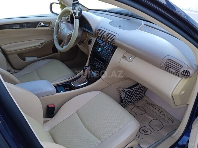 Mercedes C 240 2001, 325,700 km - 2.4 l - Masallı