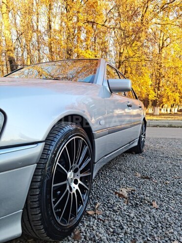 Mercedes C 180 1997, 420,000 km - 1.8 l - Masallı