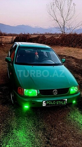Volkswagen Polo 1996, 137,000 km - 1.6 l - Zaqatala